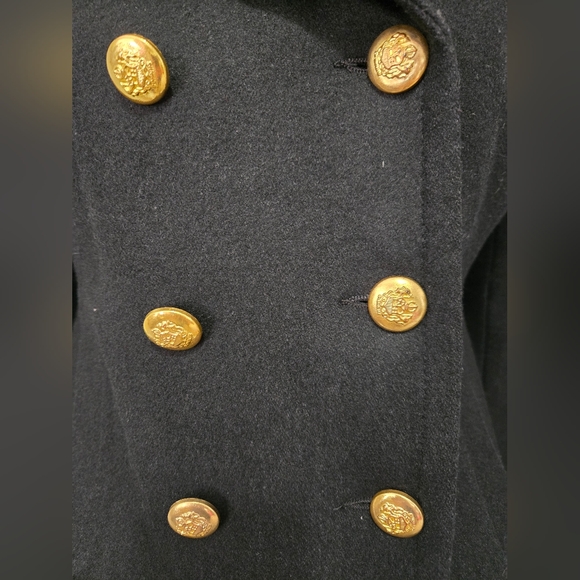 MAX MARA Virgin Wool Cropped Black Peacoat. Gold Buttons, High Ribbed Collar. M - Picture 3 of 12